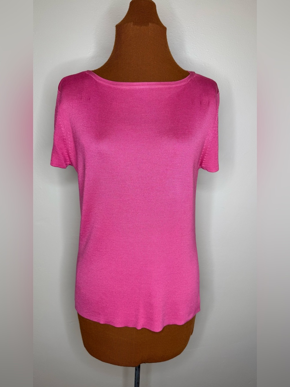 Talbots Silk Short Sleeve Boatneck Knit Top Bright Pink Size Medium